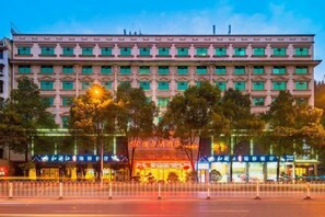 Exterior - Vienna Hotel (Jishou Qianzhou Ancient City Branch) (Jishou)