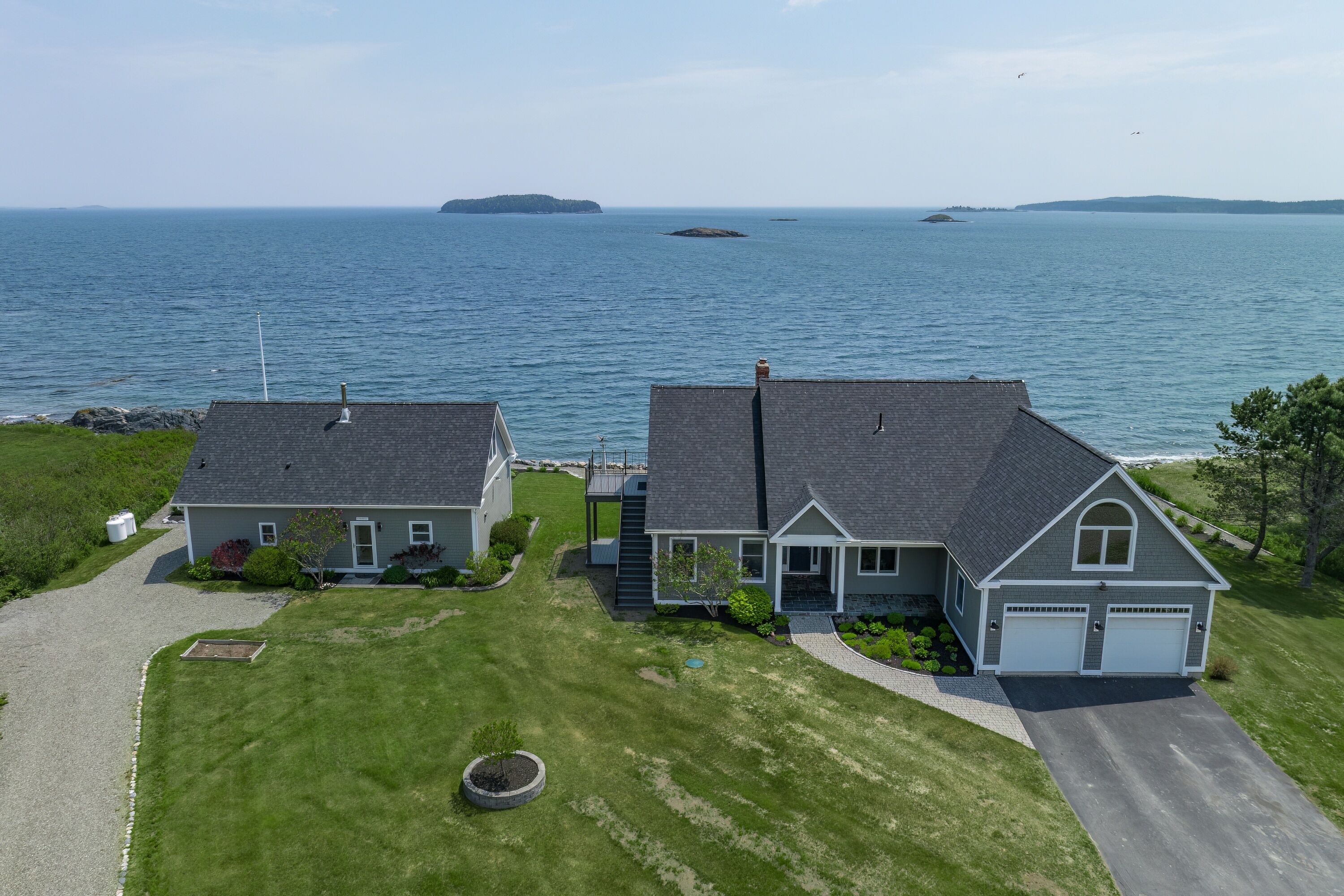 Experience Extraordinary! 2 Maine Beachfront Homes Views, Private, Luxe Property