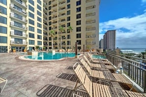 Outdoor pool, a heated pool