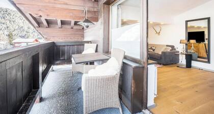 Apartment "Andy's Bergjuwel" with Mountain View, Wi-Fi & Balcony