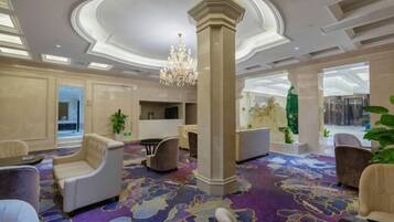 المنشأة من الداخل