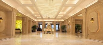 Hefei Guangfu Chenmao Hotel (High-tech Zone West Bus Station Subway Station)