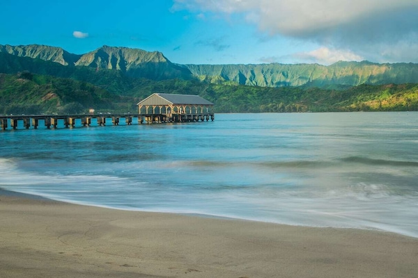 Plage à proximité, chaises longues, serviettes de plage