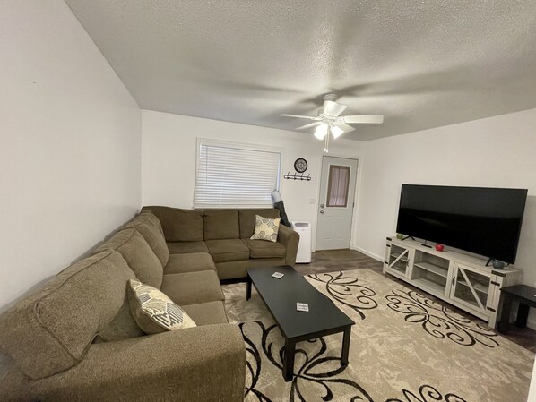 Smart TV, streaming services