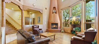 " Santa Fe Style" Custom 4bedroom Home