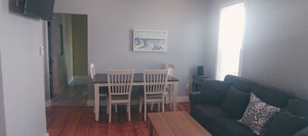 Eastbayside/Munjoy - Charming Downtown Escape