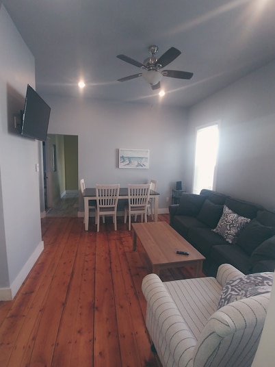 Eastbayside/Munjoy - Charming Downtown Escape