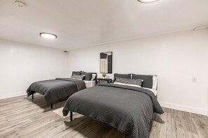 3 bedrooms, free WiFi, bed sheets