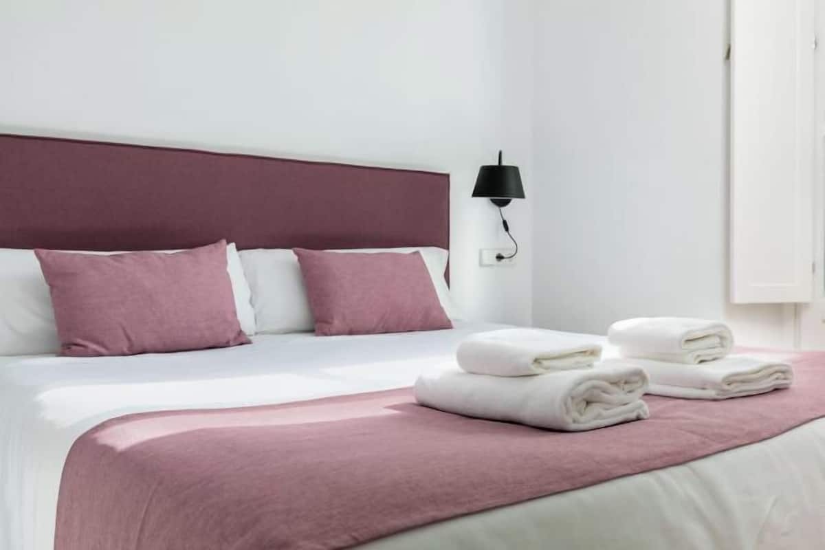 Tabla de planchar con plancha