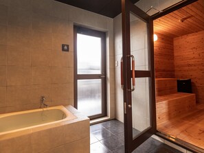 Sauna - CABIN&HOTEL CONSTANT NAHA (Naha)