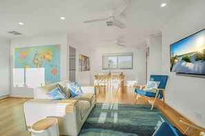 TV, Netflix, streaming services, offices