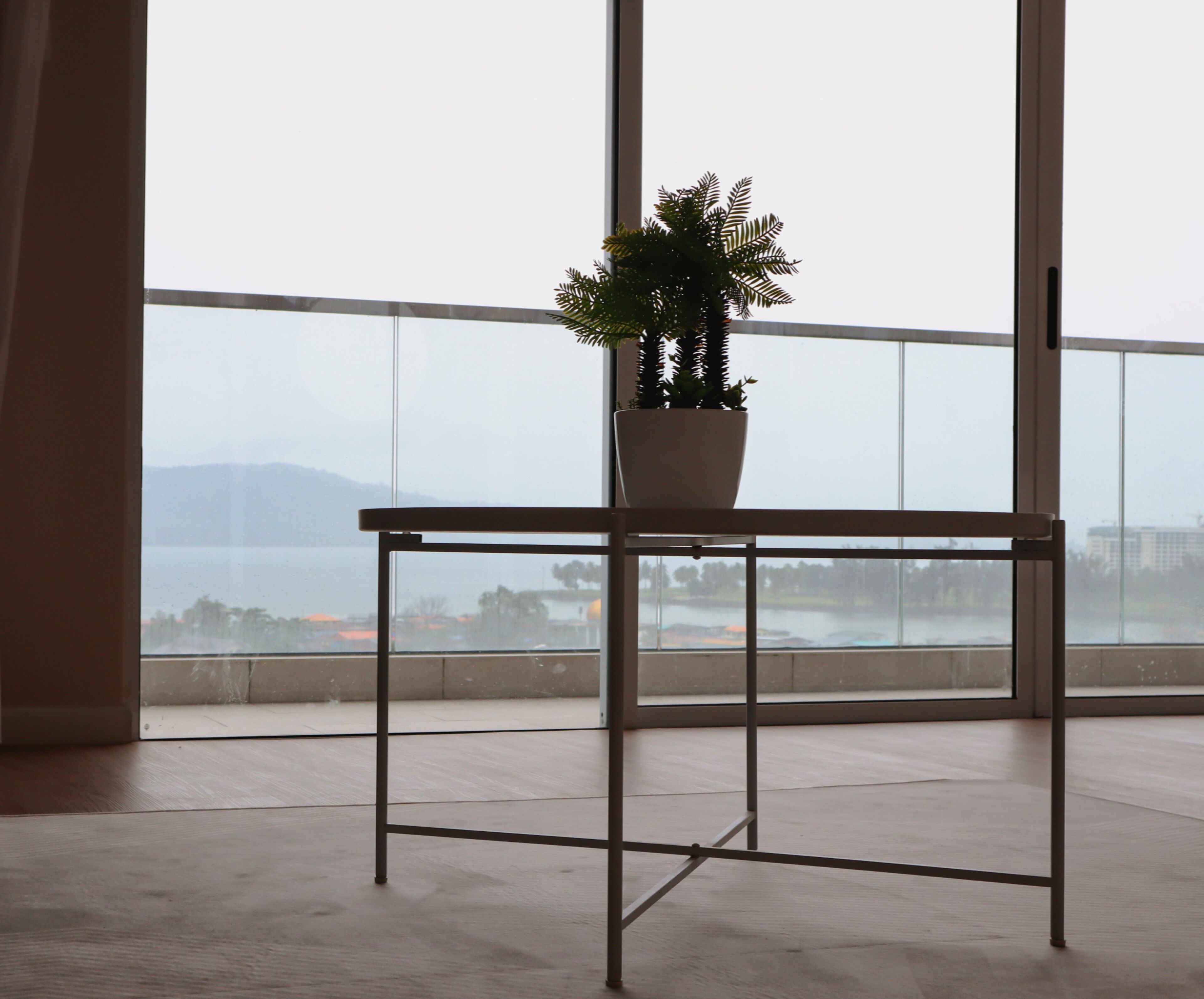 comfort penthouse | 2 bedrooms, minibar, desk, laptop workspace