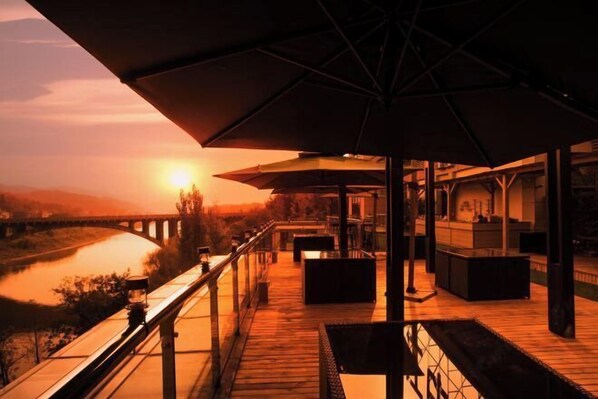 View from property - Jiang'an Yujiang Impression Hotel (Jiang'an)