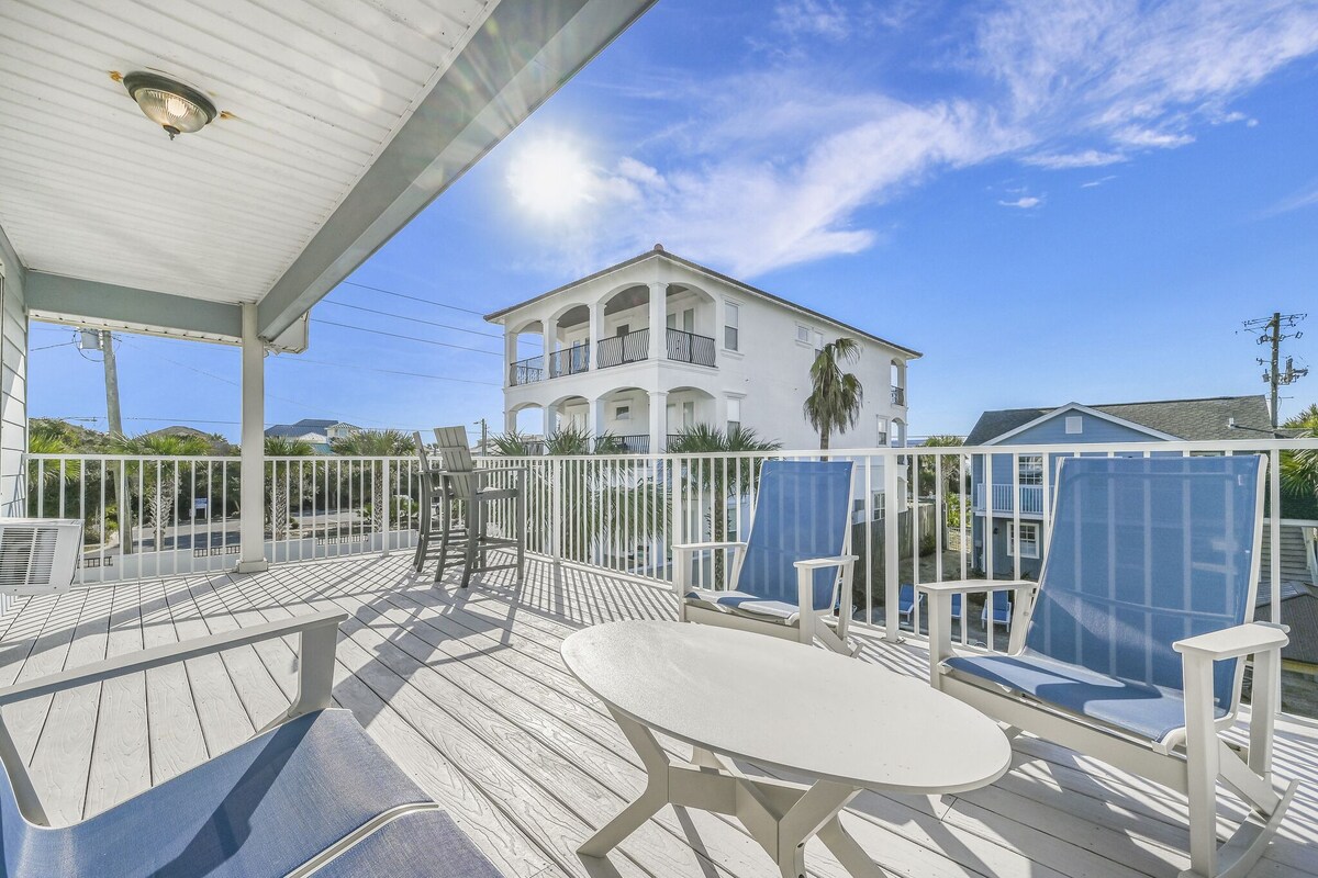 Photo 27 of 7 BR, Gulf Views, Across From Beach, Movie Theater, Pool/Spa, Discount Golf Cart