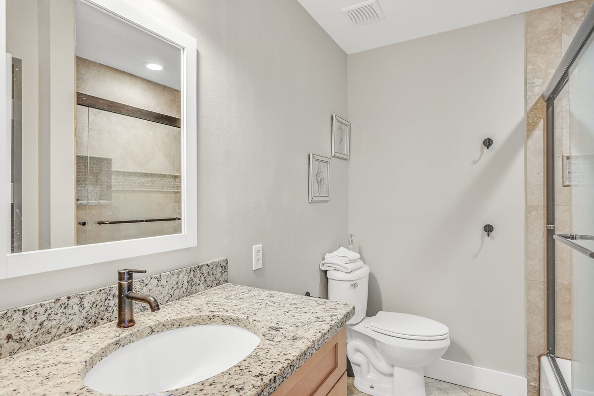 Photo 42 of 7 BR, Gulf Views, Across From Beach, Movie Theater, Pool/Spa, Discount Golf Cart