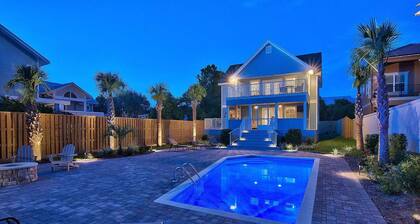 7 BR, Gulf Views, Across From Beach, Movie Theater, Pool/Spa, Discount Golf Cart