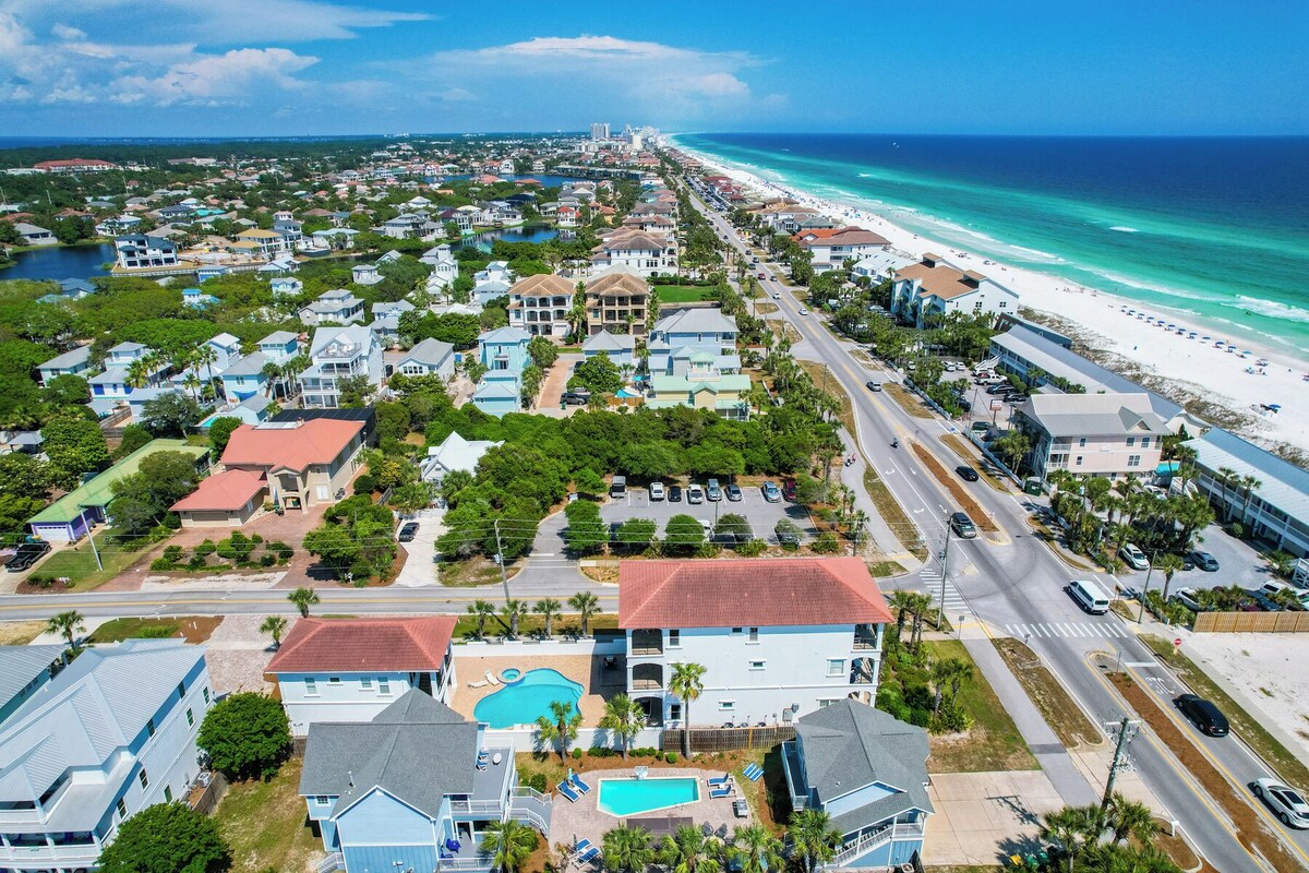 Photo 64 of 7 BR, Gulf Views, Across From Beach, Movie Theater, Pool/Spa, Discount Golf Cart