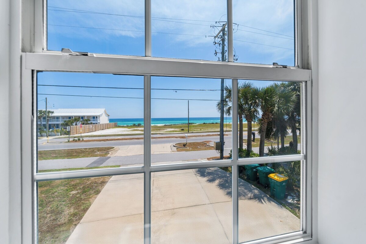 Photo 69 of 7 BR, Gulf Views, Across From Beach, Movie Theater, Pool/Spa, Discount Golf Cart