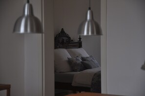 2 habitaciones, escritorio, cuna de viaje y wifi gratis