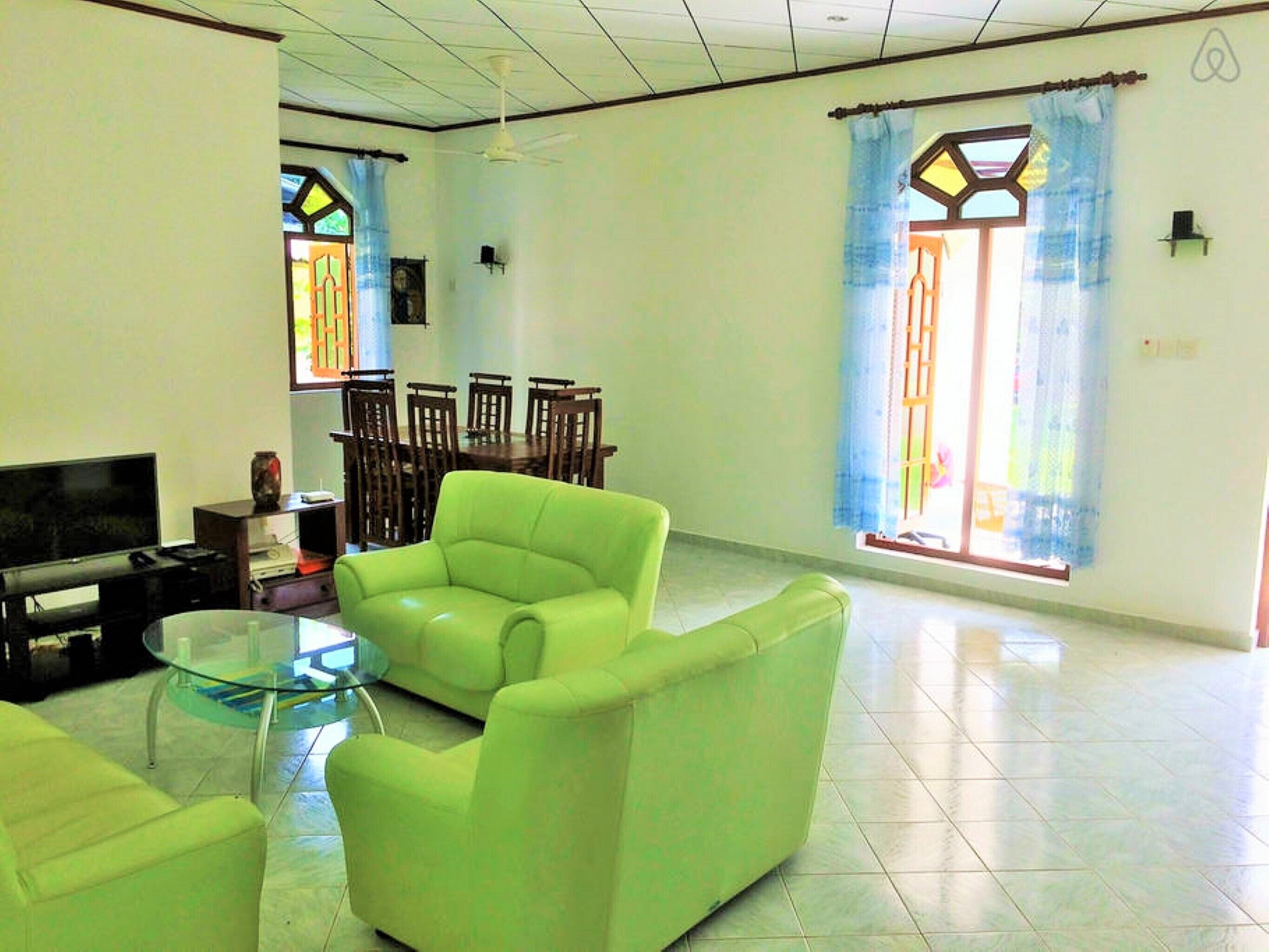 Villa, 2 Bedrooms, Accessible | Living room