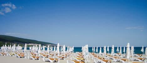Appartement, 2 chambres, patio, vue sur le jardin | Plage