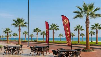 Chalet, 2 Bedrooms, Accessible, Smoking | Outdoor dining