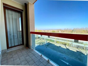 Appartement, 2 slaapkamers, balkon | Terrein van de accommodatie