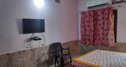 furnished accommodation opp INOX Patrapada