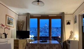 Dining - Apartment F2 + terrace - rated 3 stars - with village and Canigou views (Vernet-les-Bains)