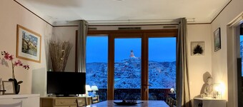 Apartment F2 + terrace - rated 3 stars - with village and Canigou views