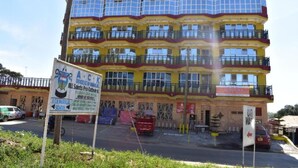 Façana frontal de l'allotjament
