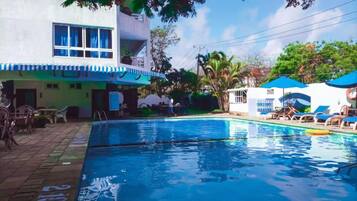 Piscina externa
