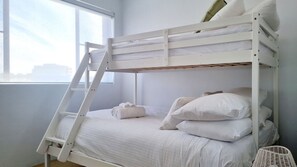 2 Schlafzimmer, Bügeleisen/Bügelbrett, Internetzugang, Bettwäsche