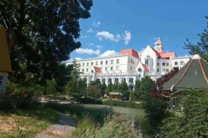 Garden - RGHCM Garden Resorts (Beijing)