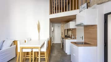 Refrigerador, horno, parrilla de estufa y lavavajillas