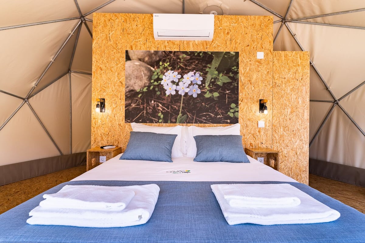 Family Tent | Minibar, in-room safe, individually decorated, travel crib