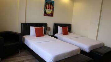 Soundproofing, bed sheets