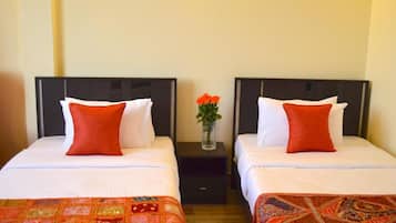 1 bedroom, soundproofing, bed sheets