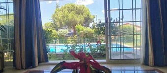 Mountain View Villa with Swimming Pool in Algete