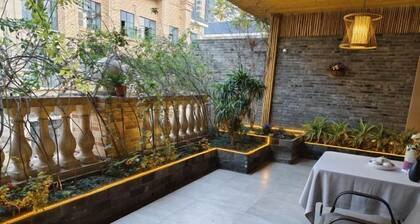 Poli Garden Hotel