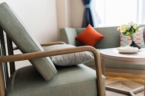 Dining - Poli Garden Hotel (Qianwei County)