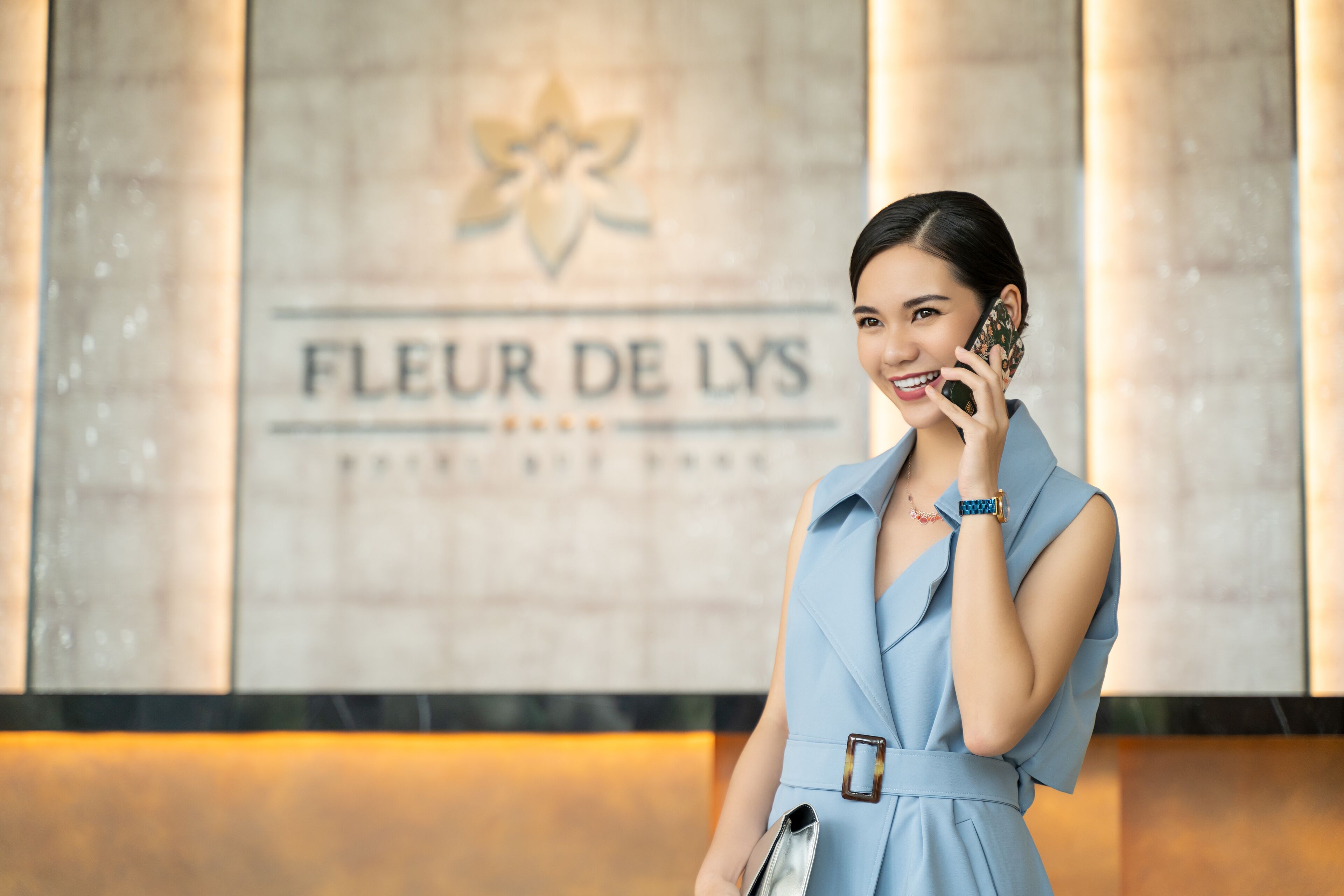 Quầy tiếp tân