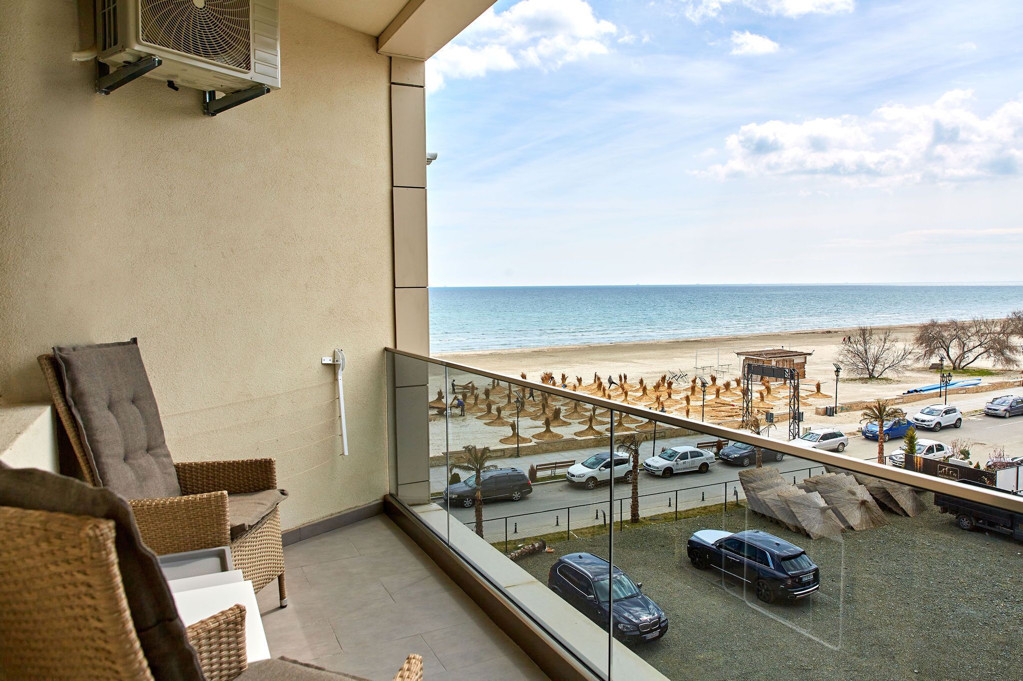 Elite Apartment | Terrace/patio