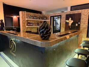 Bar junto a la alberca