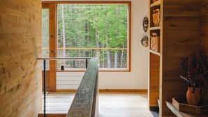 Unclassified image, 4 of 37, button - A Retreat @ Hudson Woods With Pool & Hot Tub (Kerhonkson)