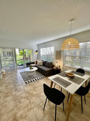 تلفزيون ذكي