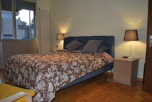 2 Schlafzimmer, Schreibtisch, kostenloses WLAN, Bettwäsche
