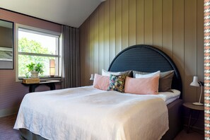 Standard Double Room (Nya)