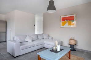 Living area - House by the sea - 15m from the beach (Saint-Michel-Chef-Chef)