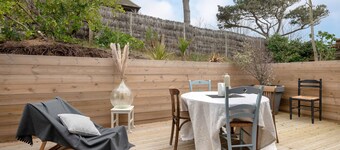 Casa reciente junto al mar - a 15 m de la playa